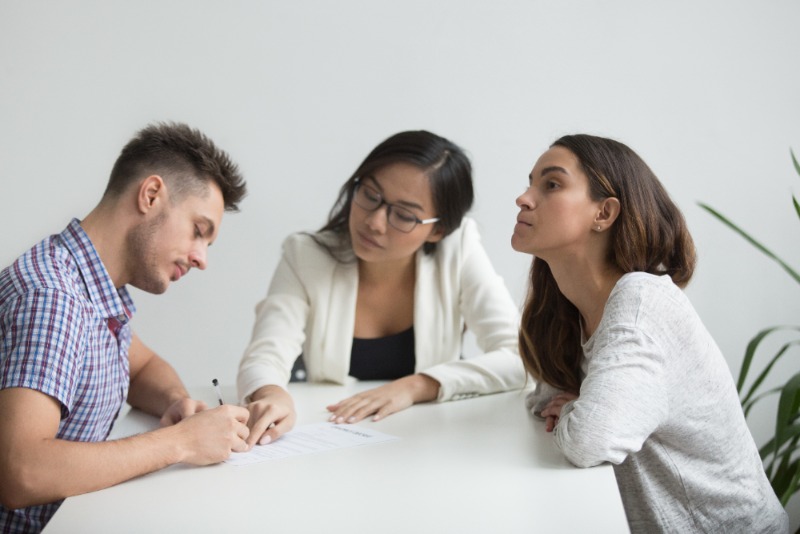 Can I date after I separate from my spouse?